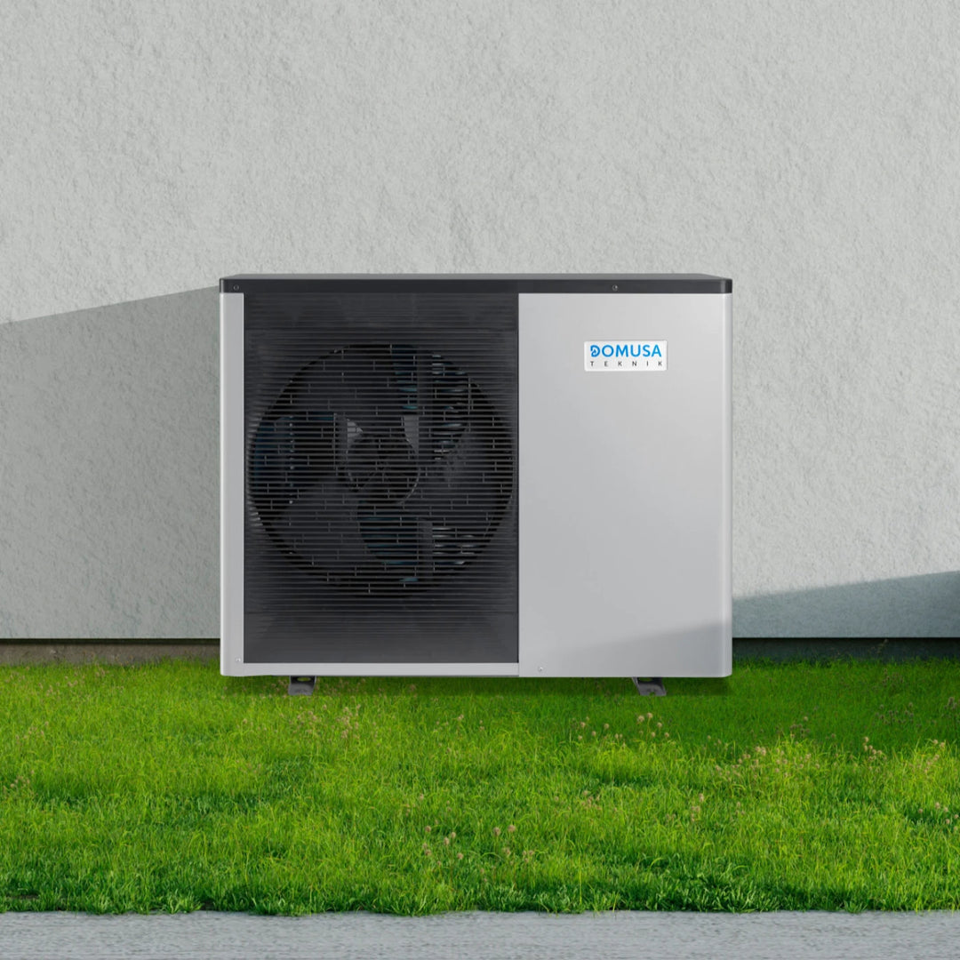 Domusa Dual Clima R heat pump installed outside a home