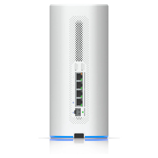 Trasera del UniFi Dream Router 5G Max con sus puertos de red