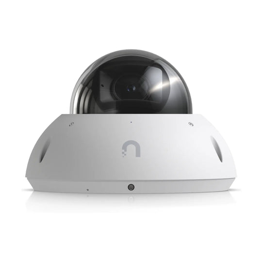 Cámara domo Ubiquiti UniFi G6 Edge Dome blanca, vista en perspectiva de la cúpula y la base