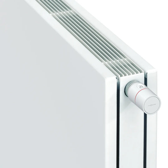 Cabezal termostático ViCare ZK03840 de Viessmann montado en un radiador